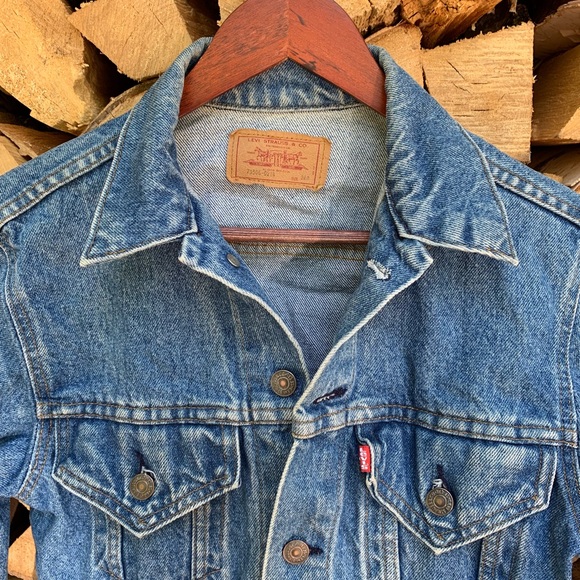 Vintage Levi’s Jean Jacket - Picture 2 of 5